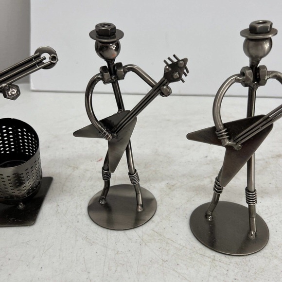 Silvertone Set Of 4 Figurines Bolt Man Guitar Player & Band - Picture 5 of 6